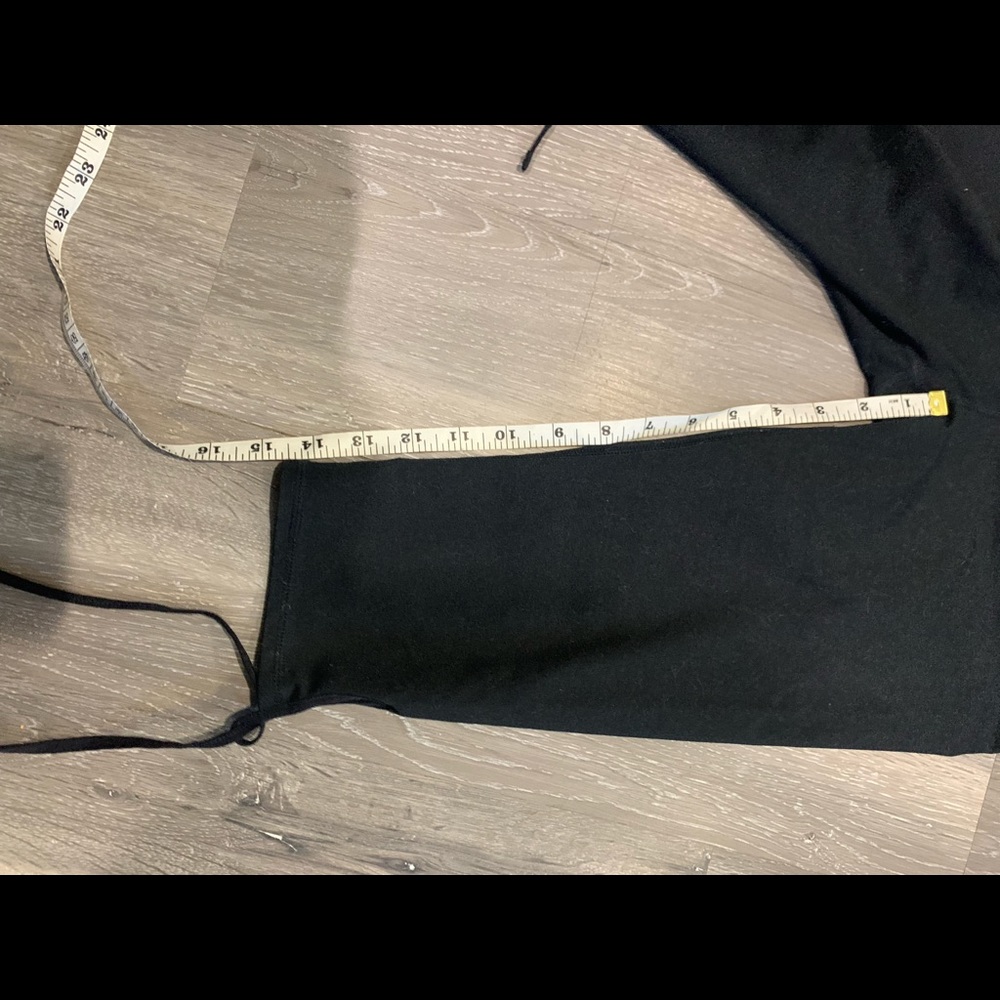 Fabletics capris - Picture 7 of 9